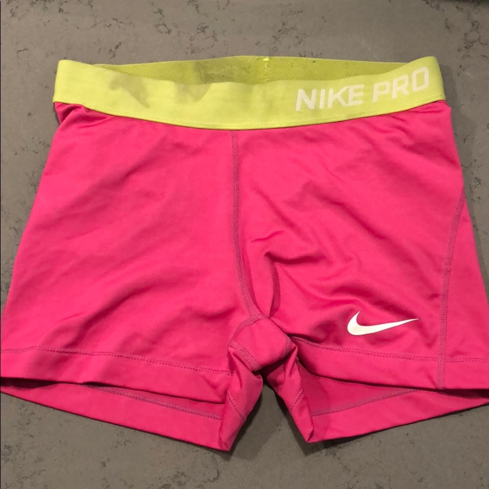 NIKE Pro Shorts